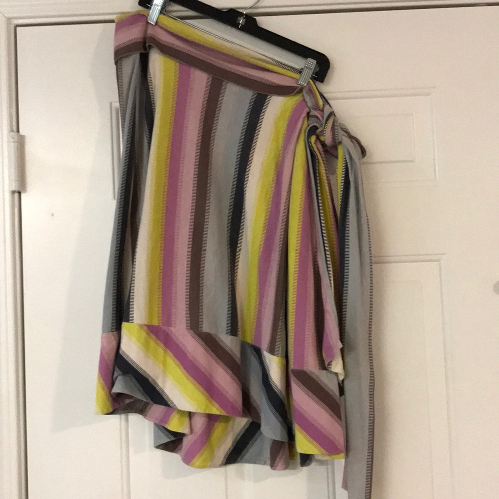Fun striped Marc Jacobs skirt - Picture 2 of 4